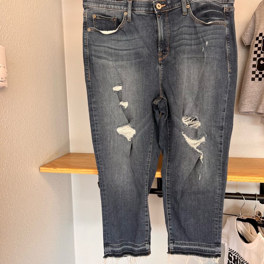 Torrid Blue Cropped Distressed Denim Pants